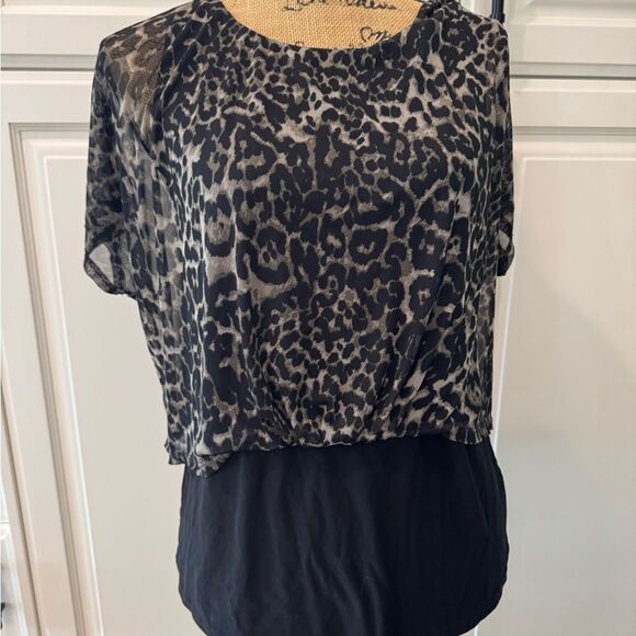 Leopard Print Black Women's Top - Picture 1 of 9